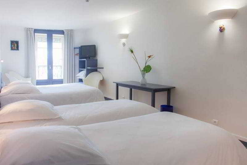 Hotel La Marine, Vieux Port Ла-Рошель Экстерьер фото
